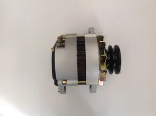 Lavvo 1000D tractor generator JFWZ1601 generator D7103-3701100 generator 14v65a Lavvo 1000D tractor generator JFWZ1601 generator D7103-3701100 generator 14v65a