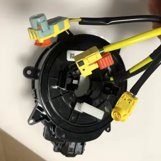The steering wheel travers are forUnited States 68145642AH 68145642 The steering wheel travers are forUnited States 68145642AH 68145642