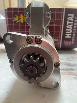 Zhenjiang Siyang 380J-3 starting motor motor qdj1328x starter CZ475Q-300000D starter Zhenjiang Siyang 380J-3 starting motor motor qdj1328x starter CZ475Q-300000D starter