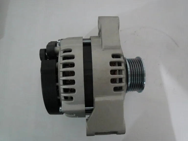 Sinotruk generator JFZ280-302 generator VG1095094001 generator online Sinotruk generator JFZ280-302 generator VG1095094001 generator online